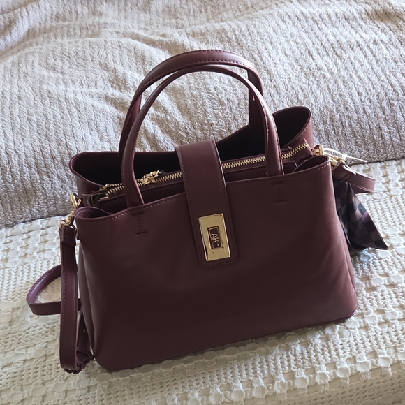 ANNE KLEIN Gorgeous Burgundy Crossbody Small Tote Bag - Picture 1 of 9